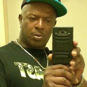 Meet your Posher, Troy